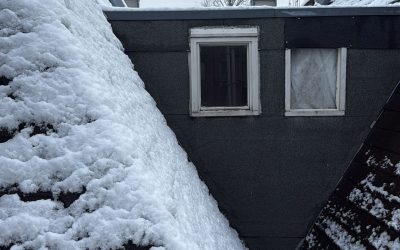 Dakwerk in de winter: waar moet u rekening mee houden?